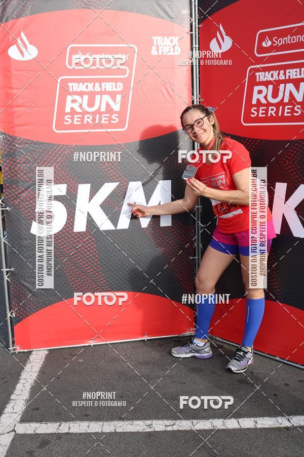Achetez vos photos de l'vnementSantander Track&Field Run Series - Cidade Center Norte sur Fotop
