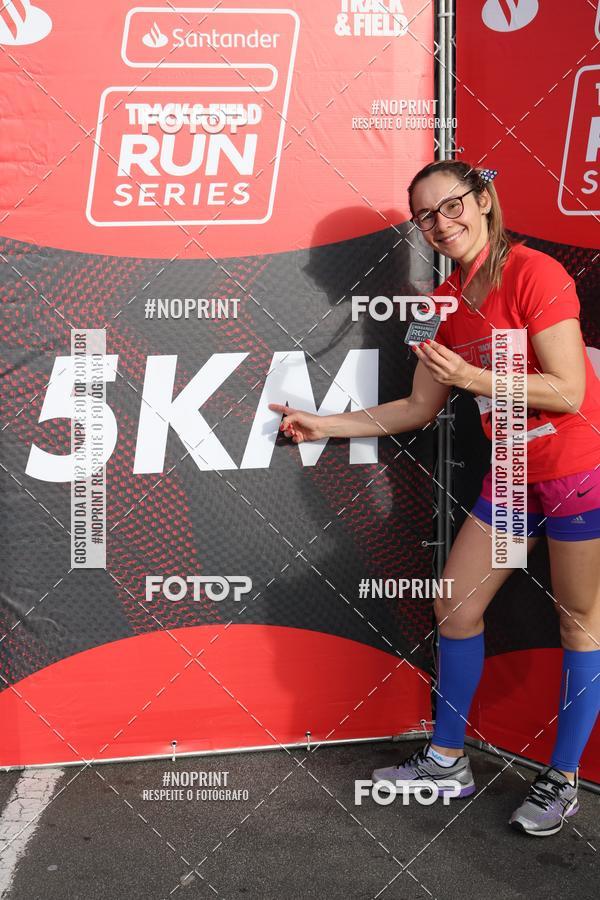 Achetez vos photos de l'vnementSantander Track&Field Run Series - Cidade Center Norte sur Fotop