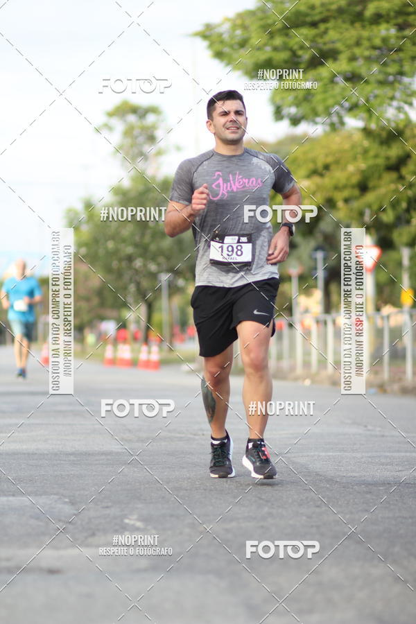 Compre suas fotos do eventoSantander Track&Field Run Series - Cidade Center Norte no Fotop