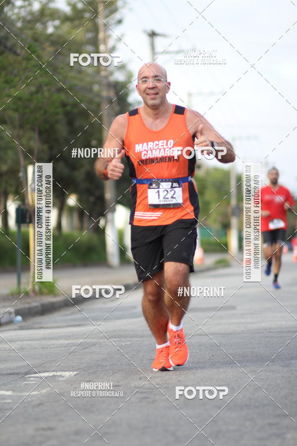 Achetez vos photos de l'vnementSantander Track&Field Run Series - Cidade Center Norte sur Fotop