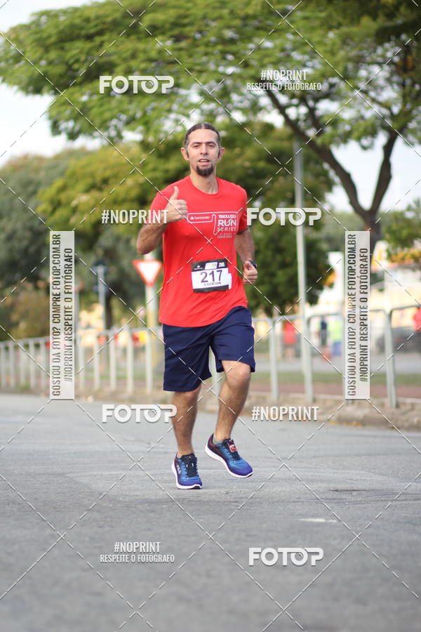 Compre suas fotos do eventoSantander Track&Field Run Series - Cidade Center Norte no Fotop
