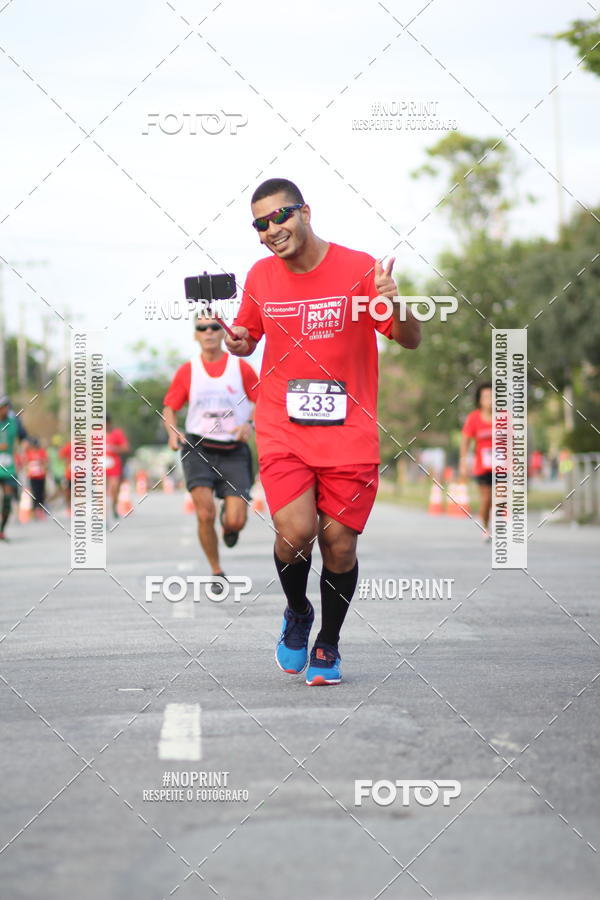 Compre suas fotos do eventoSantander Track&Field Run Series - Cidade Center Norte no Fotop