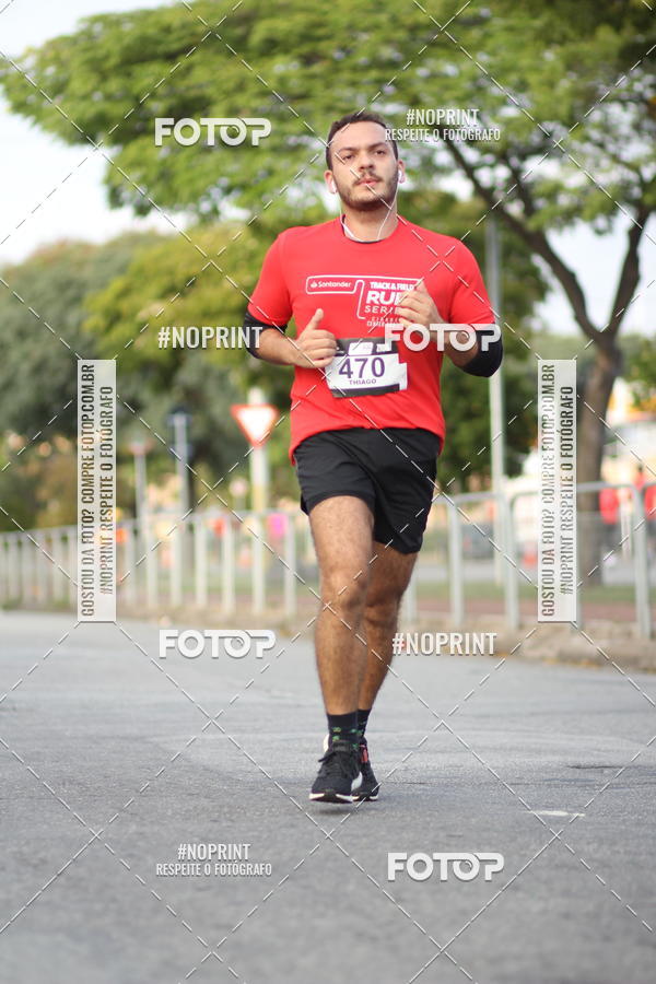 Achetez vos photos de l'vnementSantander Track&Field Run Series - Cidade Center Norte sur Fotop