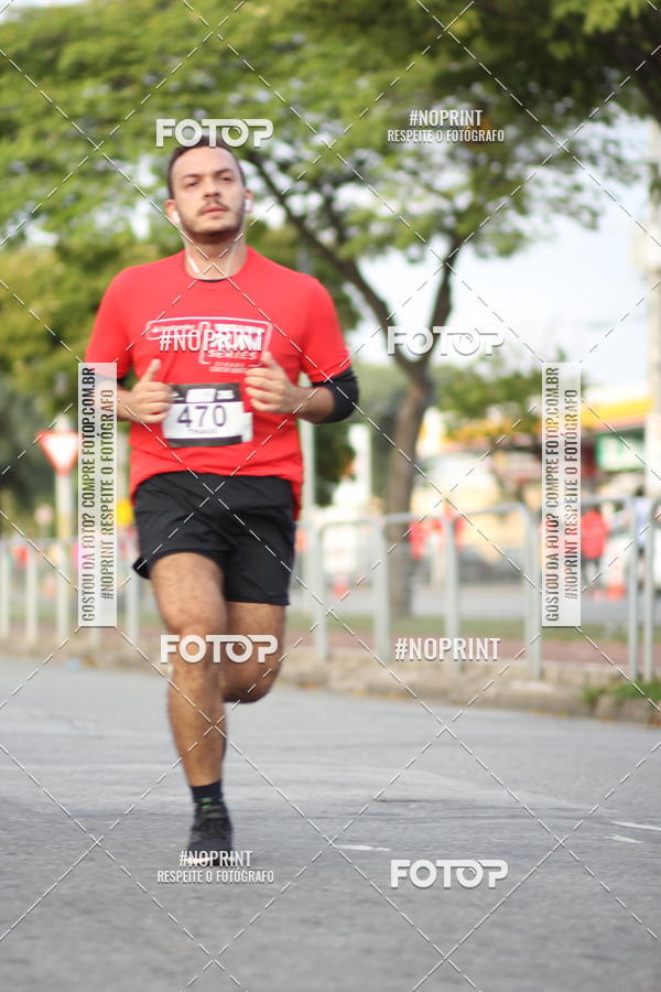 Achetez vos photos de l'vnementSantander Track&Field Run Series - Cidade Center Norte sur Fotop