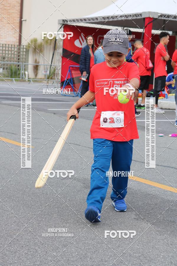 Compre as suas fotos do eventoSantander Track&Field Run Series - Cidade Center Norte no Fotop