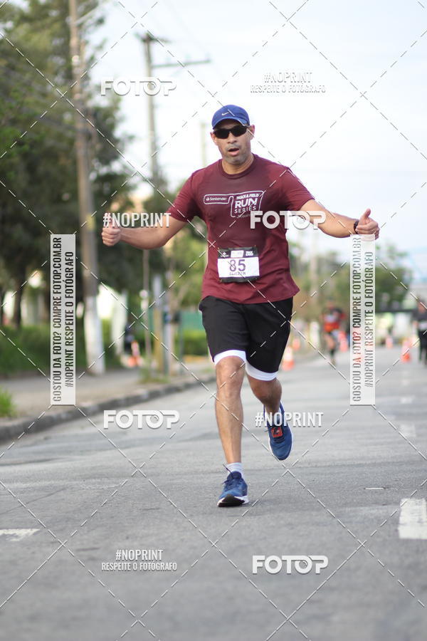 Achetez vos photos de l'vnementSantander Track&Field Run Series - Cidade Center Norte sur Fotop