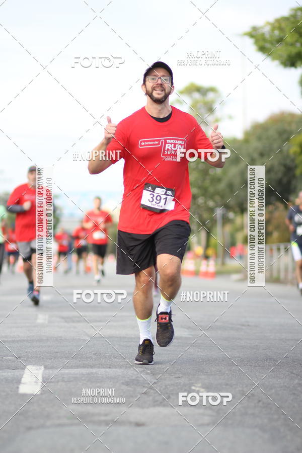 Achetez vos photos de l'vnementSantander Track&Field Run Series - Cidade Center Norte sur Fotop