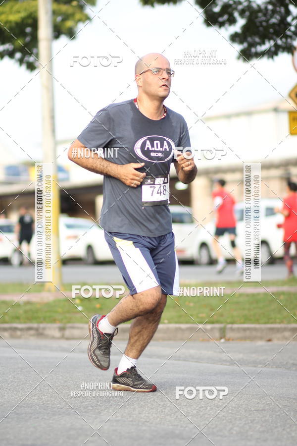 Achetez vos photos de l'vnementSantander Track&Field Run Series - Cidade Center Norte sur Fotop