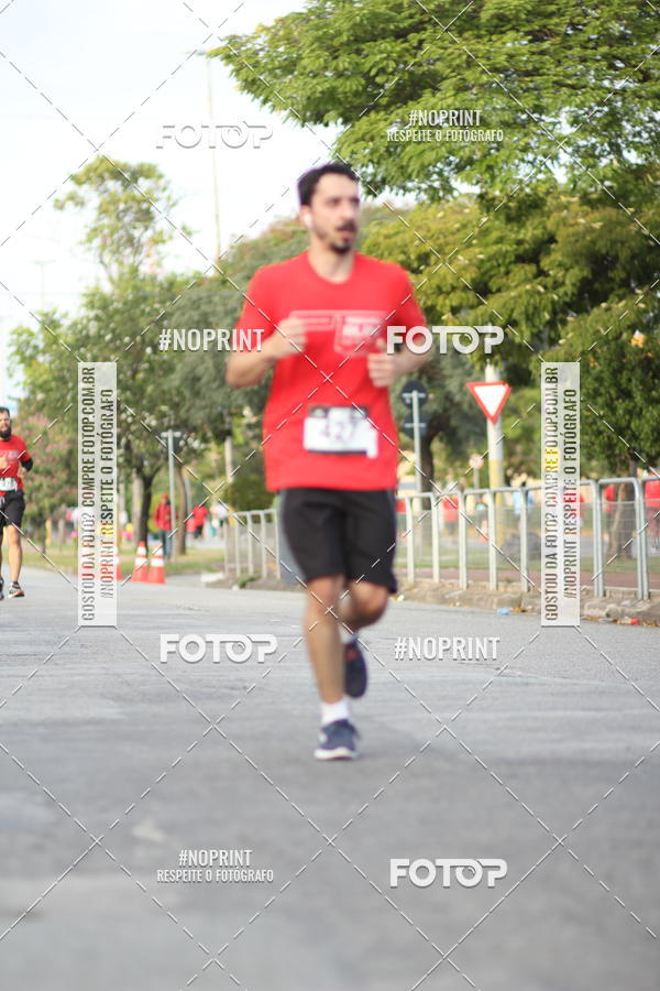 Achetez vos photos de l'vnementSantander Track&Field Run Series - Cidade Center Norte sur Fotop