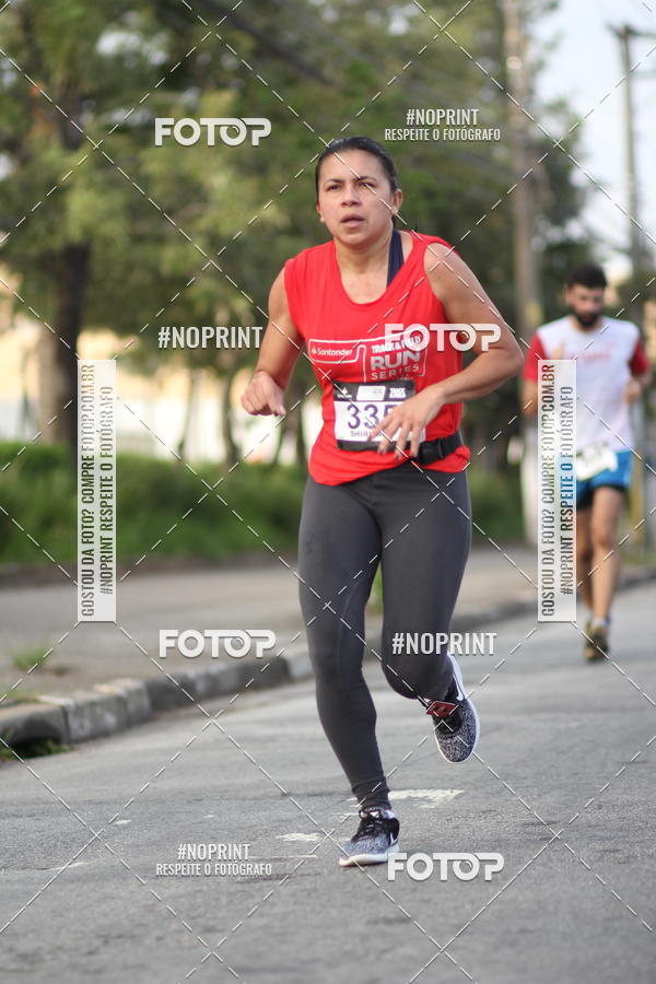 Achetez vos photos de l'vnementSantander Track&Field Run Series - Cidade Center Norte sur Fotop