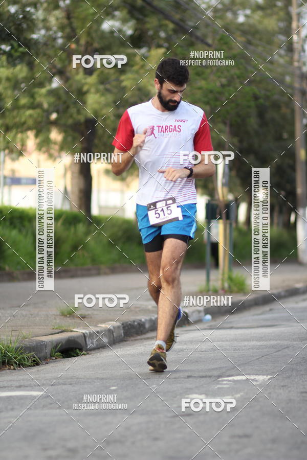 Achetez vos photos de l'vnementSantander Track&Field Run Series - Cidade Center Norte sur Fotop
