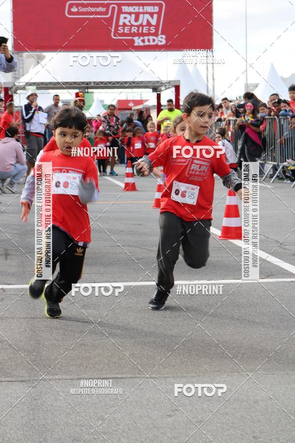 Compre suas fotos do eventoSantander Track&Field Run Series - Cidade Center Norte no Fotop
