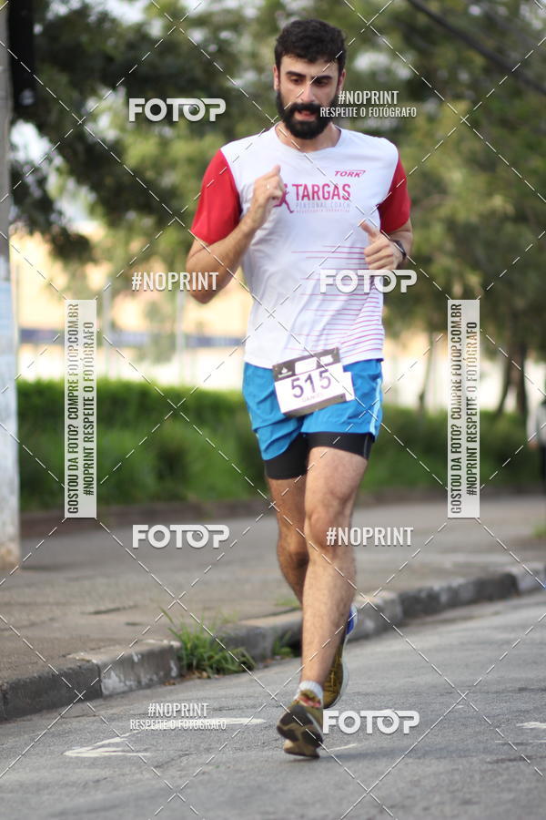 Achetez vos photos de l'vnementSantander Track&Field Run Series - Cidade Center Norte sur Fotop