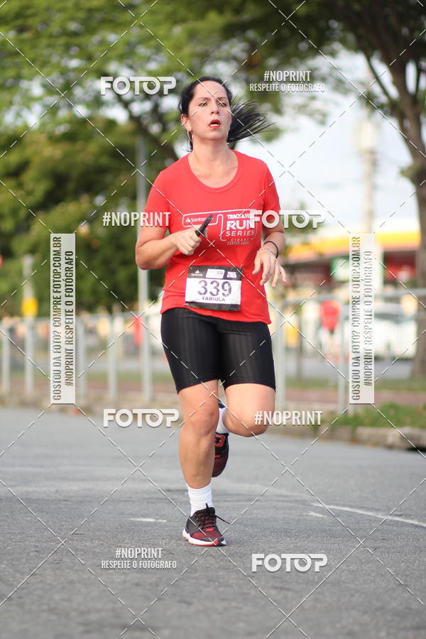 Achetez vos photos de l'vnementSantander Track&Field Run Series - Cidade Center Norte sur Fotop