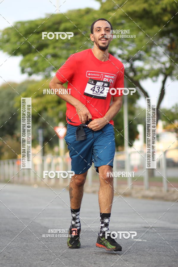 Acquista le foto dell'eventoSantander Track&Field Run Series - Cidade Center Norte in Fotop