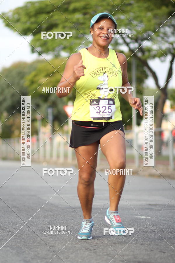 Acquista le foto dell'eventoSantander Track&Field Run Series - Cidade Center Norte in Fotop