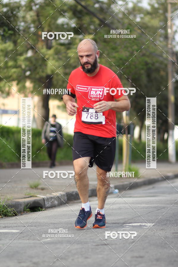 Compra tus fotos del eventoSantander Track&Field Run Series - Cidade Center Norte En Fotop