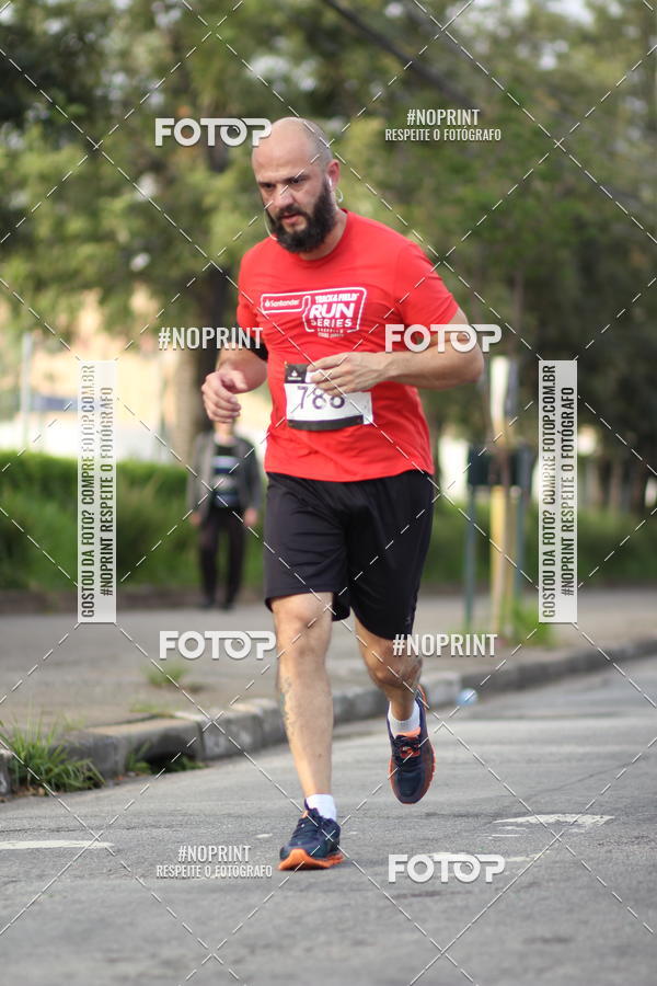 Compra tus fotos del eventoSantander Track&Field Run Series - Cidade Center Norte En Fotop
