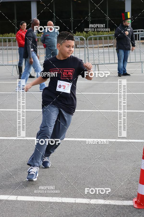 Compre suas fotos do eventoSantander Track&Field Run Series - Cidade Center Norte no Fotop