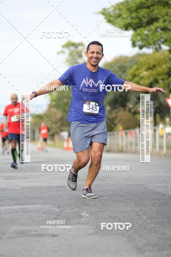 Achetez vos photos de l'vnementSantander Track&Field Run Series - Cidade Center Norte sur Fotop