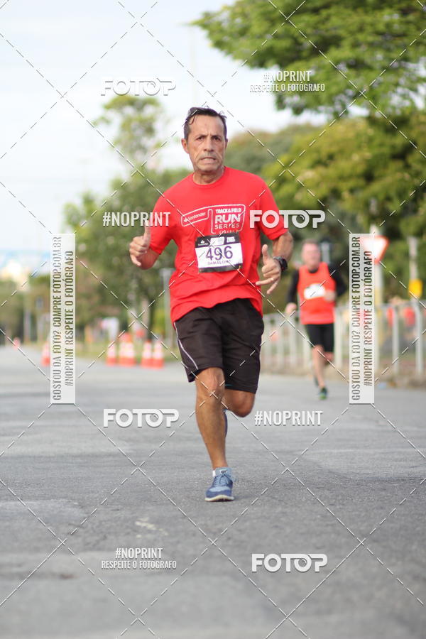 Achetez vos photos de l'vnementSantander Track&Field Run Series - Cidade Center Norte sur Fotop