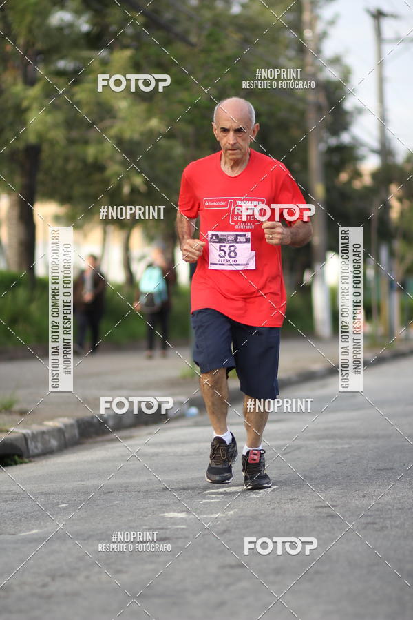 Acquista le foto dell'eventoSantander Track&Field Run Series - Cidade Center Norte in Fotop