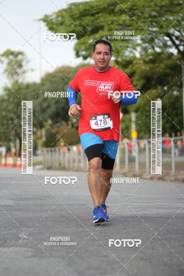 Acquista le foto dell'eventoSantander Track&Field Run Series - Cidade Center Norte in Fotop