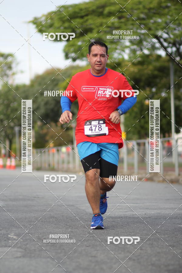 Acquista le foto dell'eventoSantander Track&Field Run Series - Cidade Center Norte in Fotop