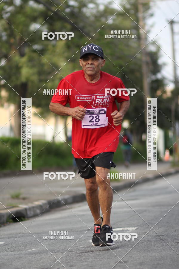 Acquista le foto dell'eventoSantander Track&Field Run Series - Cidade Center Norte in Fotop
