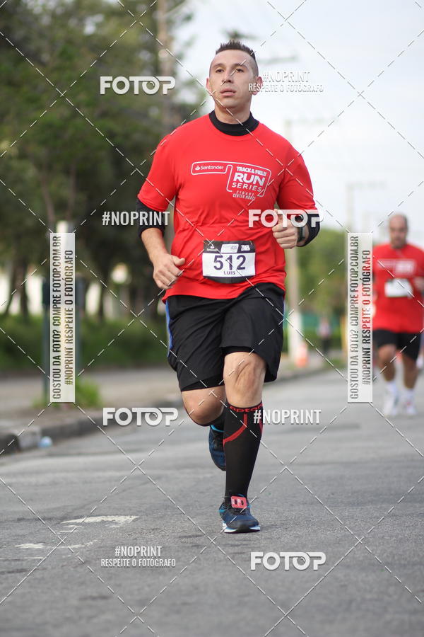 Compra tus fotos del eventoSantander Track&Field Run Series - Cidade Center Norte En Fotop