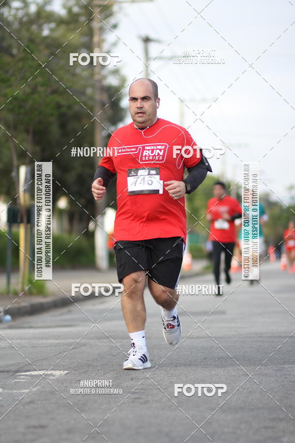 Compra tus fotos del eventoSantander Track&Field Run Series - Cidade Center Norte En Fotop