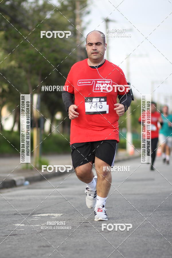 Compra tus fotos del eventoSantander Track&Field Run Series - Cidade Center Norte En Fotop