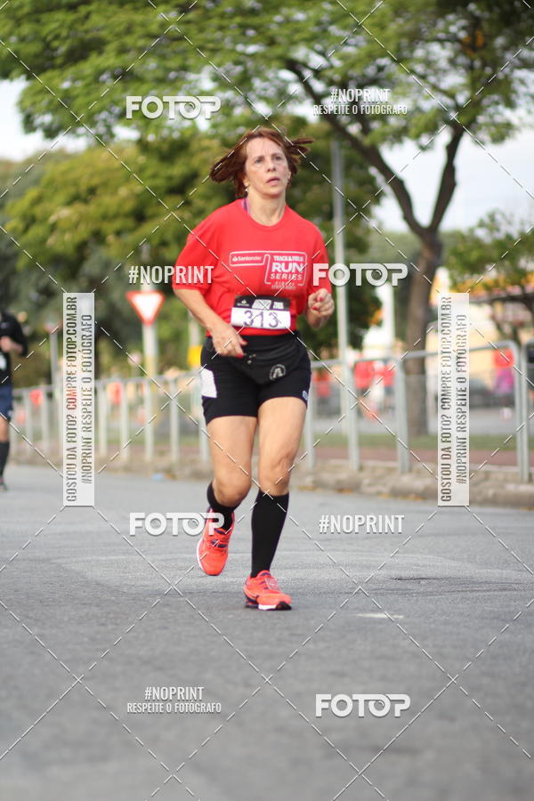 Compra tus fotos del eventoSantander Track&Field Run Series - Cidade Center Norte En Fotop