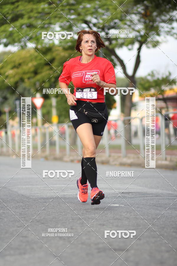 Compra tus fotos del eventoSantander Track&Field Run Series - Cidade Center Norte En Fotop
