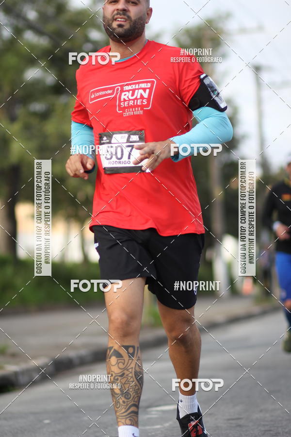 Acquista le foto dell'eventoSantander Track&Field Run Series - Cidade Center Norte in Fotop