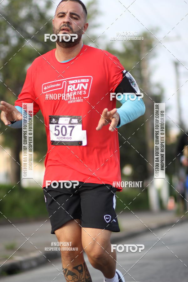 Acquista le foto dell'eventoSantander Track&Field Run Series - Cidade Center Norte in Fotop