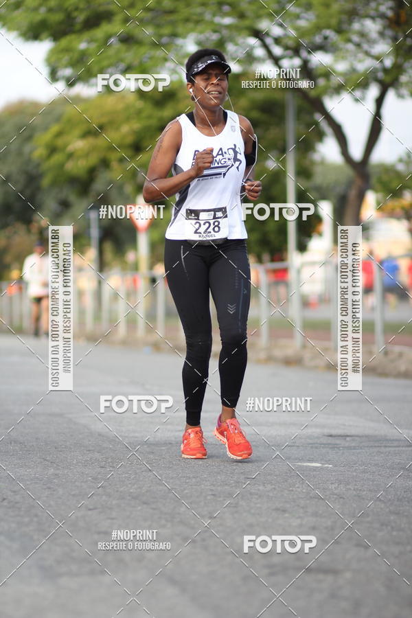 Acquista le foto dell'eventoSantander Track&Field Run Series - Cidade Center Norte in Fotop