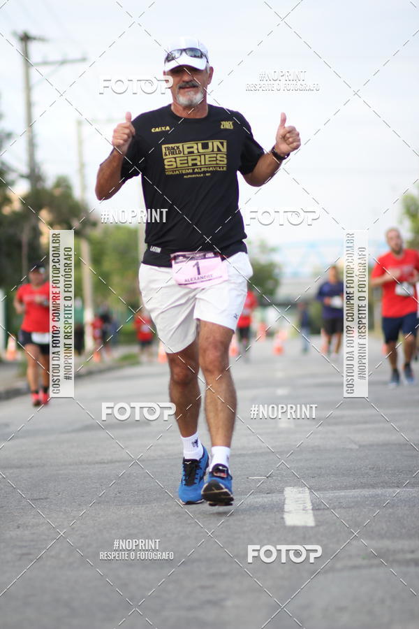 Acquista le foto dell'eventoSantander Track&Field Run Series - Cidade Center Norte in Fotop
