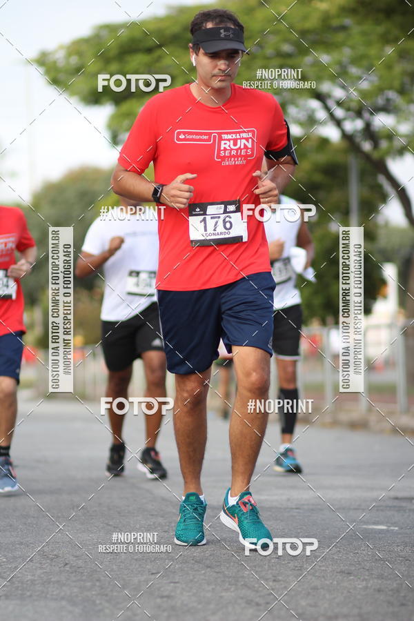 Acquista le foto dell'eventoSantander Track&Field Run Series - Cidade Center Norte in Fotop