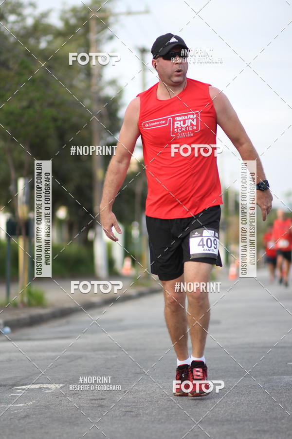 Compre suas fotos do eventoSantander Track&Field Run Series - Cidade Center Norte no Fotop
