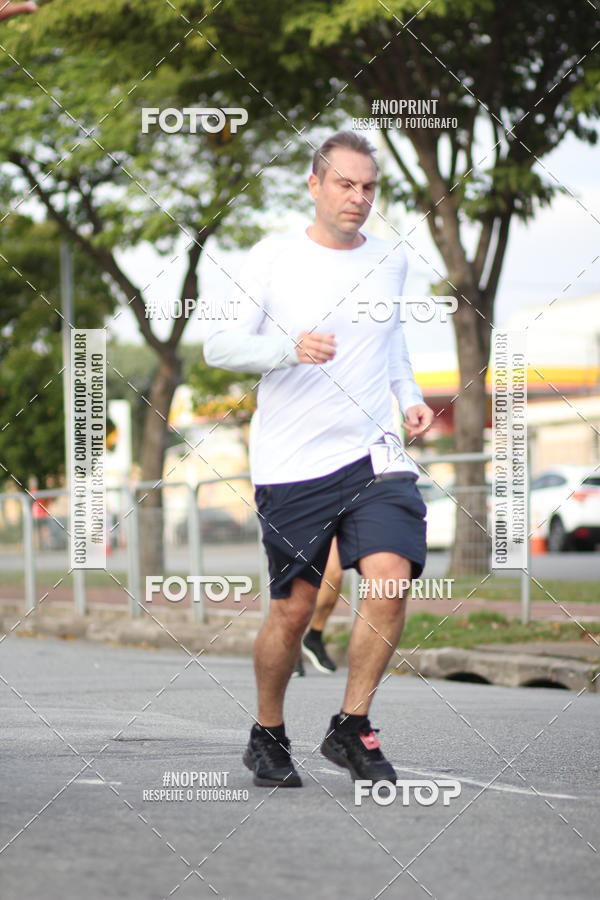 Compre suas fotos do eventoSantander Track&Field Run Series - Cidade Center Norte no Fotop
