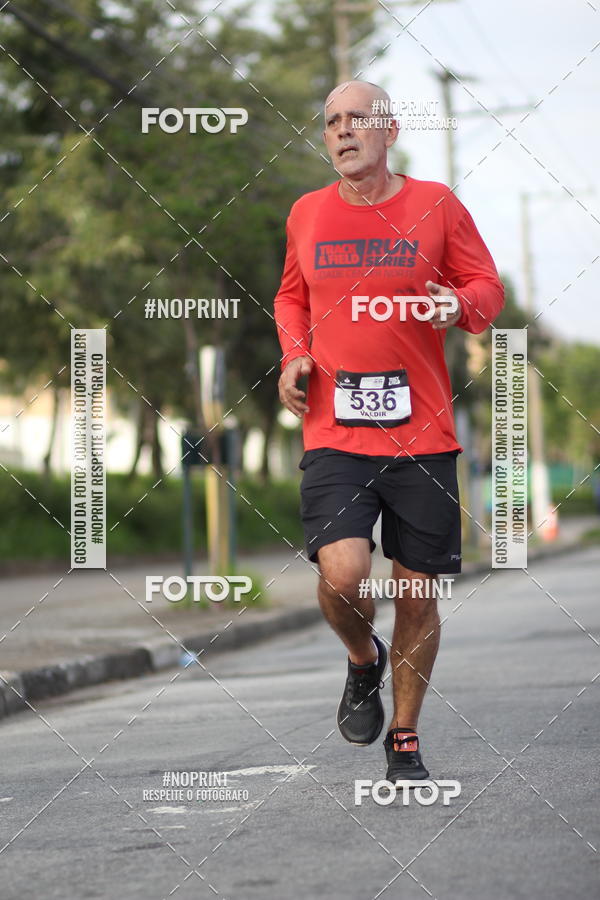 Compre suas fotos do eventoSantander Track&Field Run Series - Cidade Center Norte no Fotop