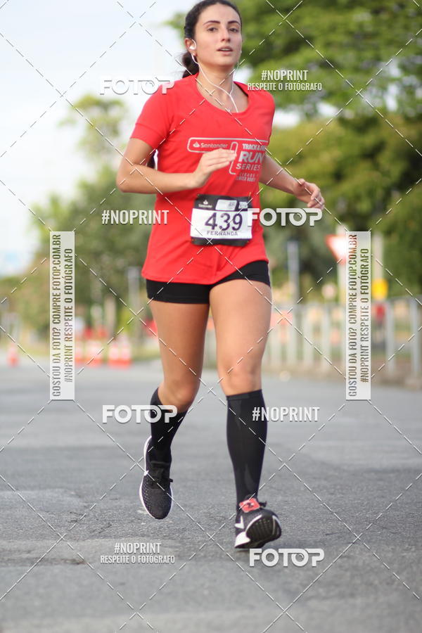 Compre suas fotos do eventoSantander Track&Field Run Series - Cidade Center Norte no Fotop
