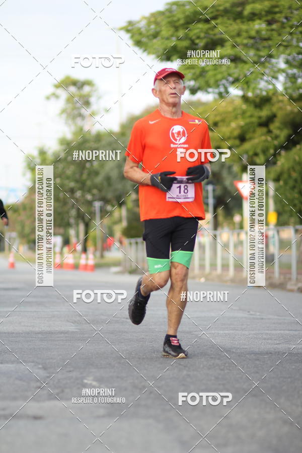 Compre as suas fotos do eventoSantander Track&Field Run Series - Cidade Center Norte no Fotop