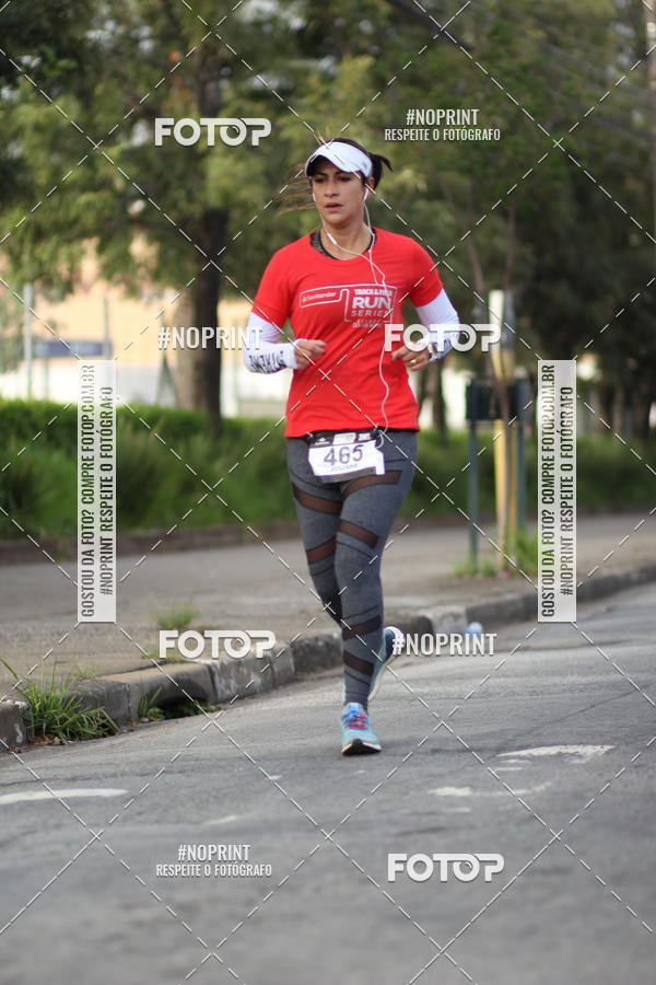 Compre as suas fotos do eventoSantander Track&Field Run Series - Cidade Center Norte no Fotop