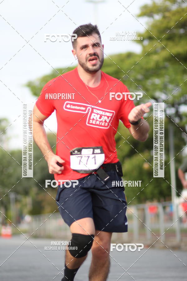 Acquista le foto dell'eventoSantander Track&Field Run Series - Cidade Center Norte in Fotop