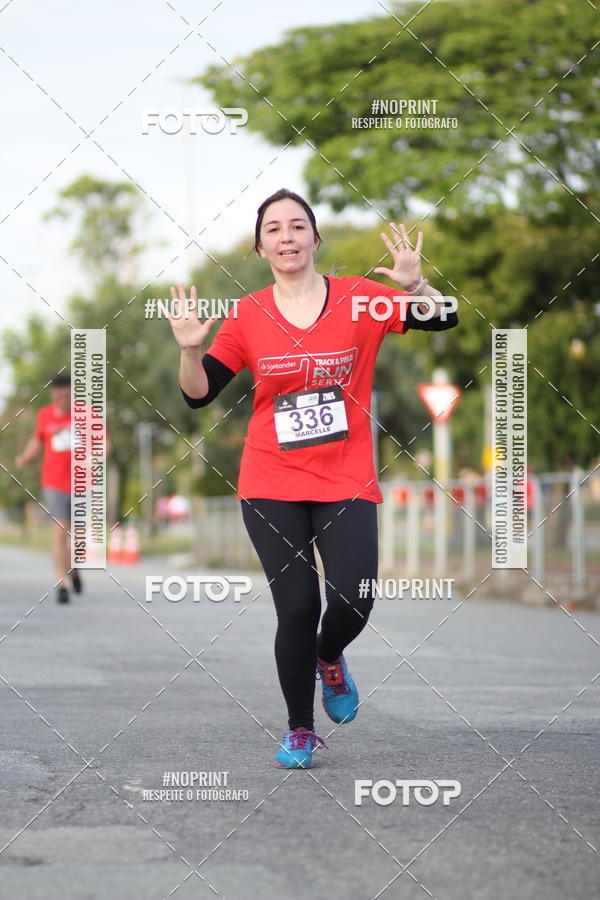 Acquista le foto dell'eventoSantander Track&Field Run Series - Cidade Center Norte in Fotop