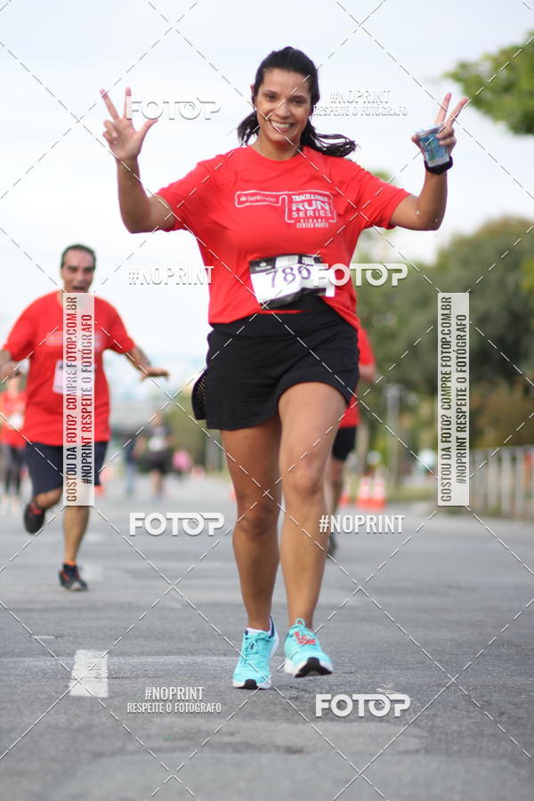 Buy your photos of the eventSantander Track&Field Run Series - Cidade Center Norte on Fotop
