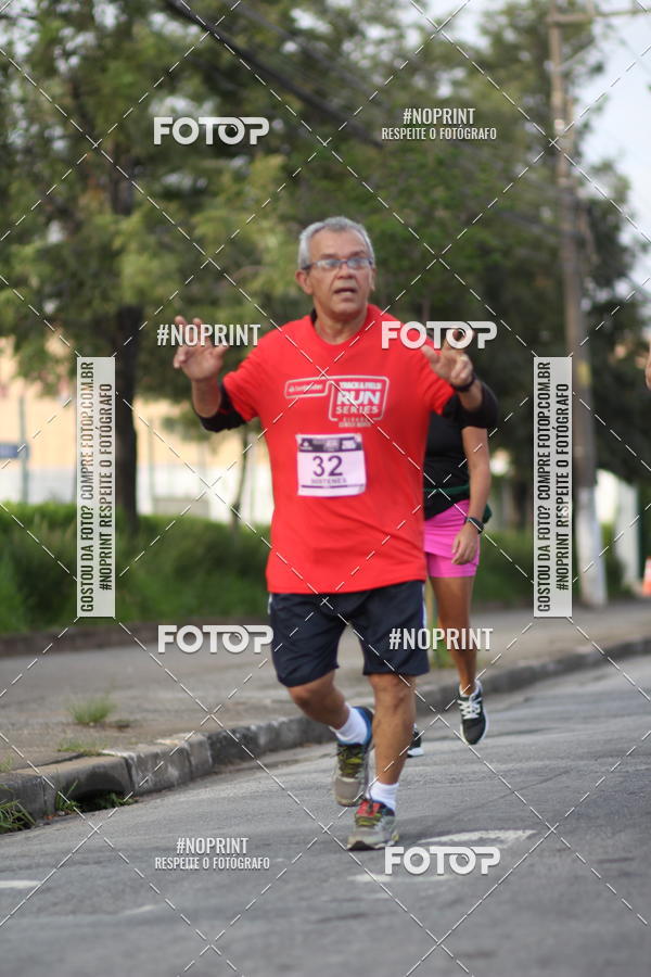 Buy your photos of the eventSantander Track&Field Run Series - Cidade Center Norte on Fotop