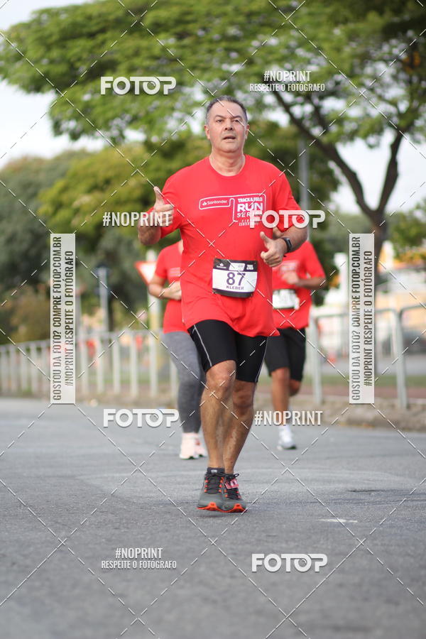 Buy your photos of the eventSantander Track&Field Run Series - Cidade Center Norte on Fotop